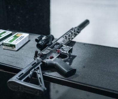 Jak poprawić celność strzału w hokeju – treningi i porady